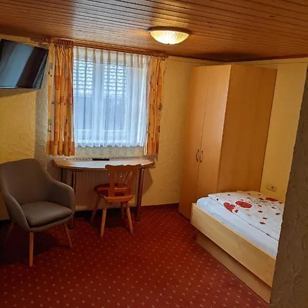 Gæstehus Adler 3*