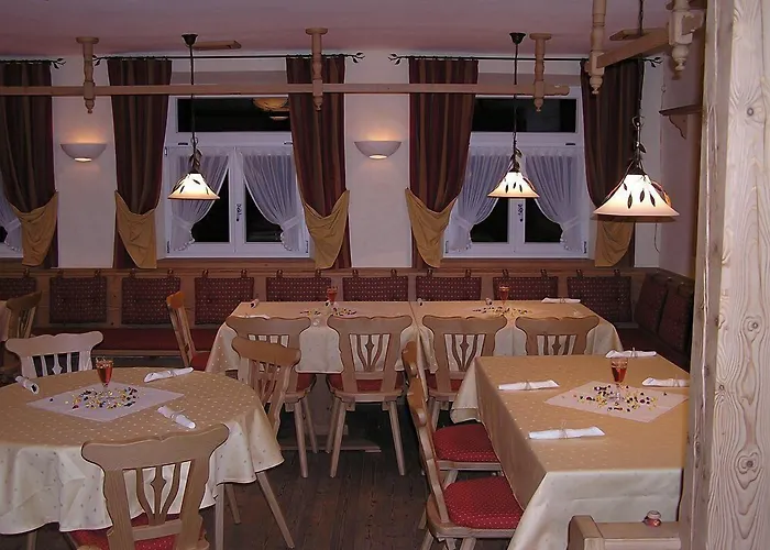 阿德勒客栈酒店 招待所